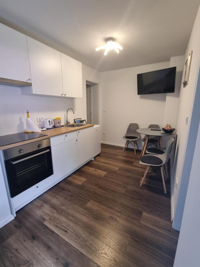 Apartman Migliore Sesvete Exteriör bild